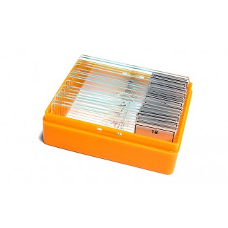 Sada preparátů připravených k pozorování mikroskopem Levenhuk N18 NG