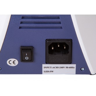 Trinokulární mikroskop Levenhuk MED 10T