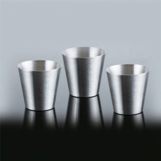 Nerezové panáky 25 ml v černém koženkovém pouzdře